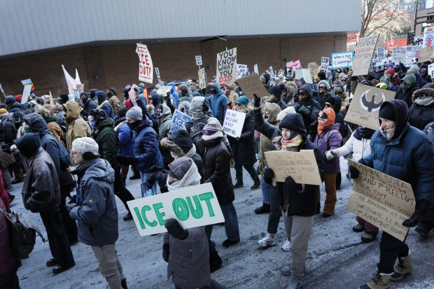Minnesota’s businesses shut to protest against ICE clamp